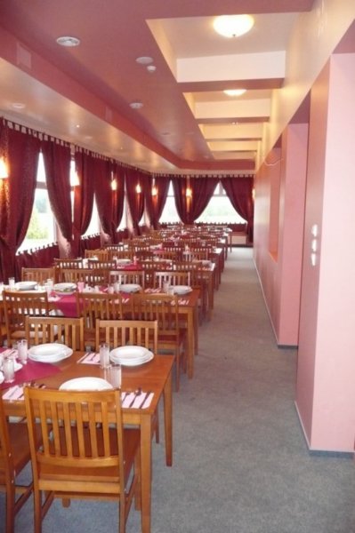 hotel2.jpg